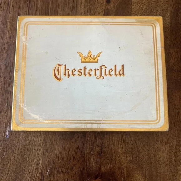 VINTAGE COLLECTIBLE EMPTY CIGARETTE TIN CHESTERFIELD FLAT 50 LIGGETT & MYERS - Picture 1 of 3